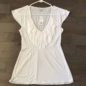 Banana Republic shirt sleeve tee with ruffle